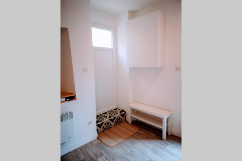 Maison De Village Meublee Avec Terrasse Donzère エクステリア 写真